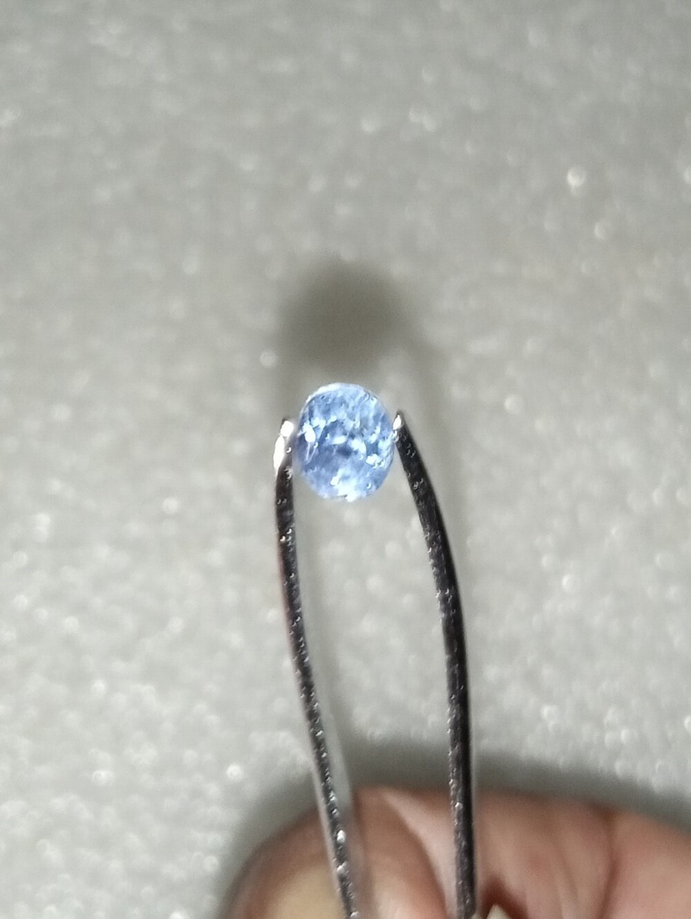 CGL Certified Heat Only 1.37ct Oval Blue Sapphire - Picture 11 of 11